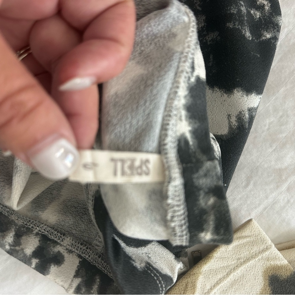 Spell Leila Feather RARE HTF early Spell Black and Tan Striped Leggings AUS 8=4 - Picture 15 of 17